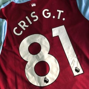 Meet your Posher, Cris